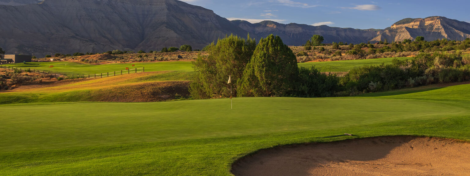 HOLE 1 Battlement Mesa Golf Course